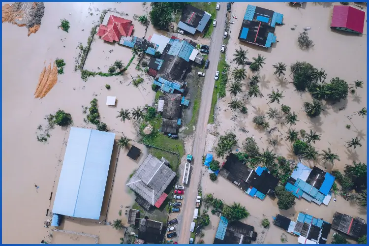 मौसम संबंधी आपदाएं: ऐतिहासिक घटनाओं से सीखे गए सबक